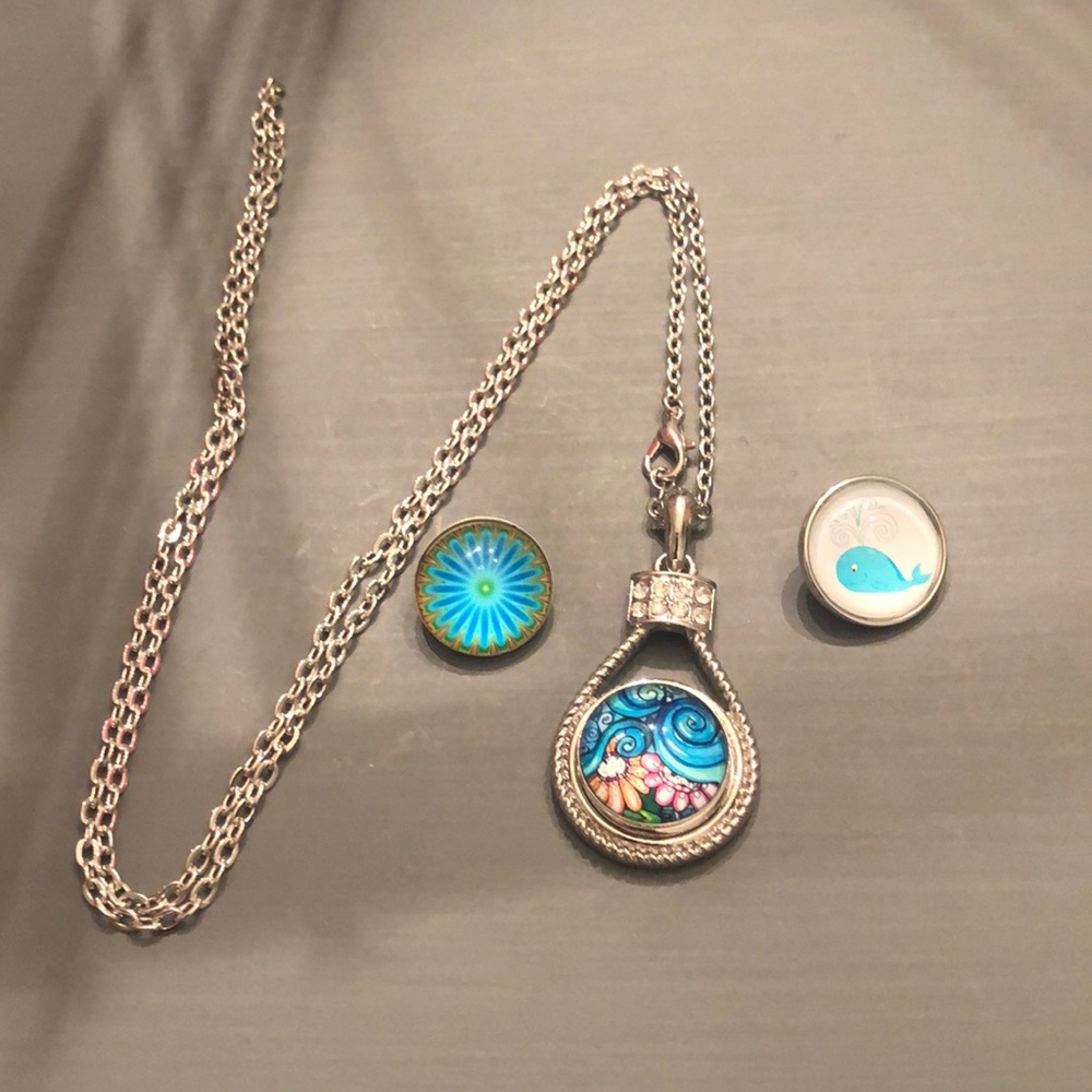 Snapituppittsburgh silver necklace w 3 novelty